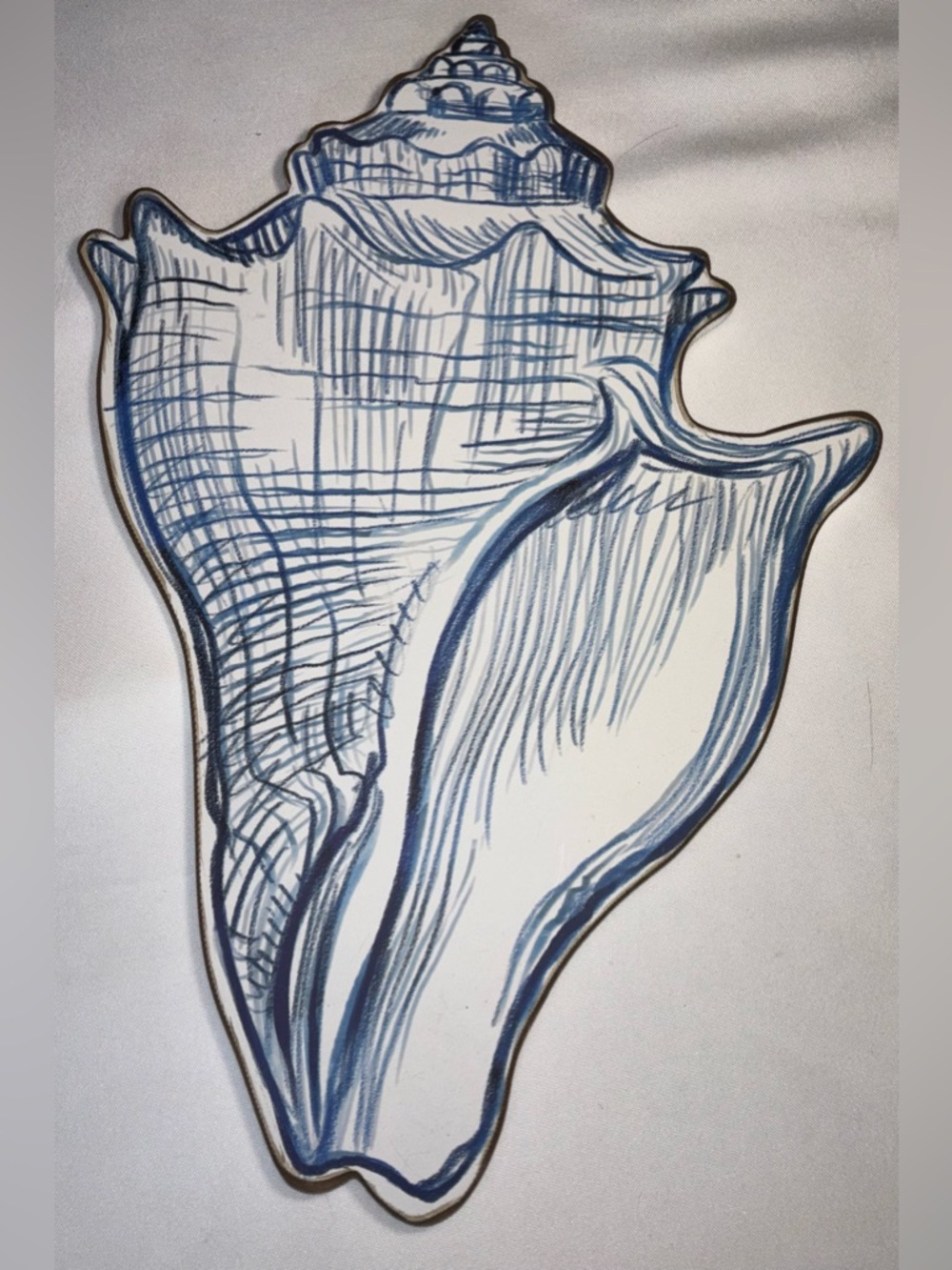Creative Co-Op Shell Shaped Wall Décor - White & Blue 17" x 12" New with Tags